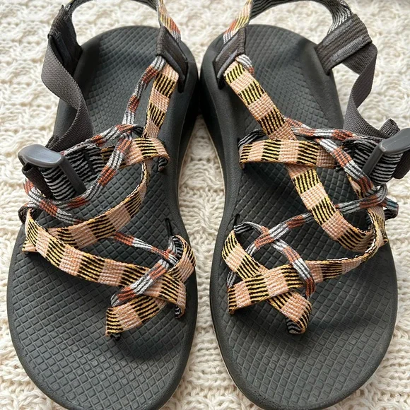 Chaco | Shoes | Chaco Black And Orange Sandals With Fabric  display picture 3